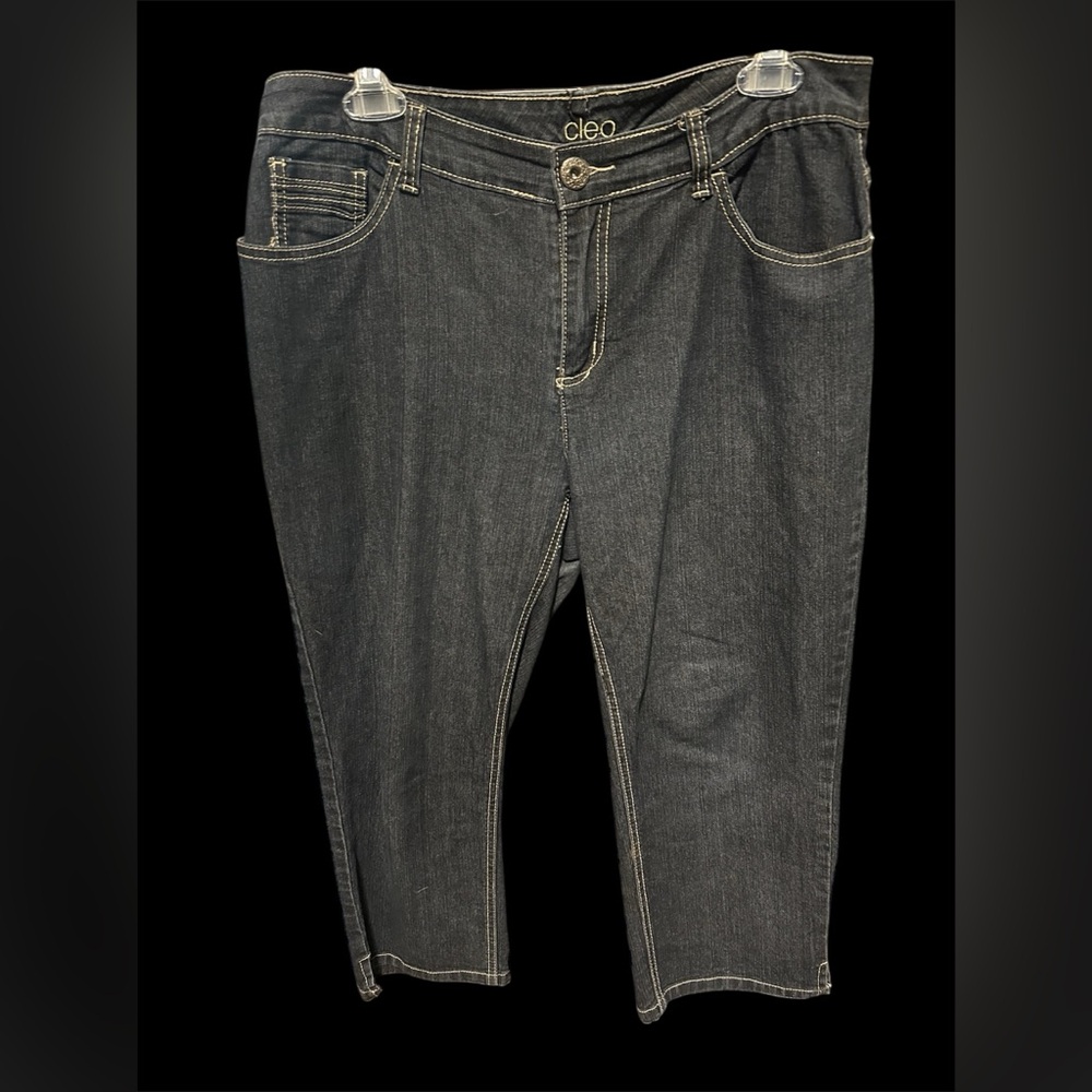 Cleo dark jeans petite size 10. Pockets. Well worn.